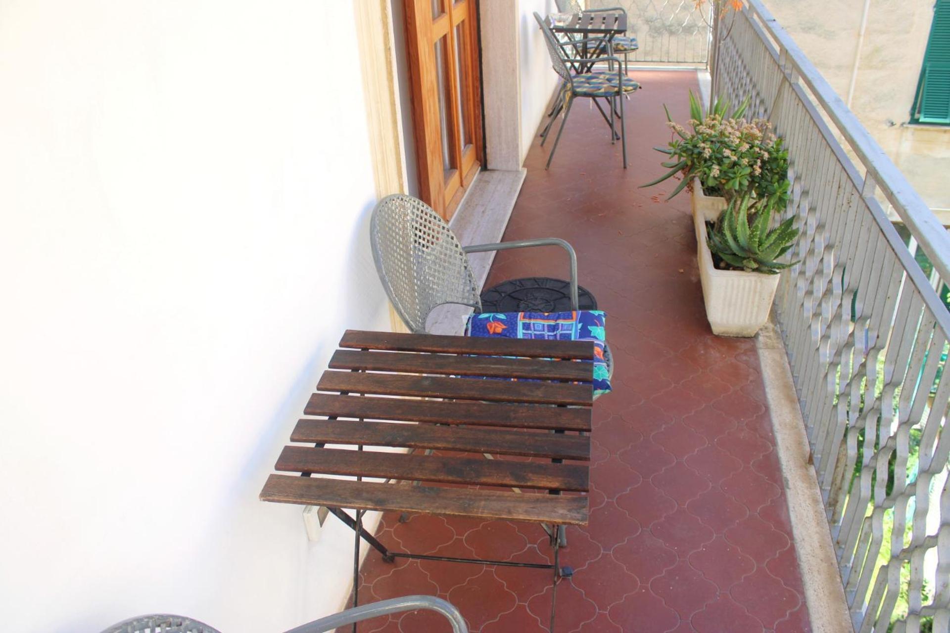 Primula Rossa Apartment Levanto